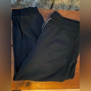 PAKA Breathe Joggers